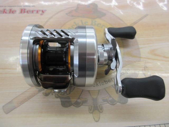 T*)様 ダイワ 19ミリオネア CT SV 70H リール 釣り 未使用品 19ミリオネアCT SV 70H｜＠ベリーネット 日本最大新品中古釣具WEBショップ