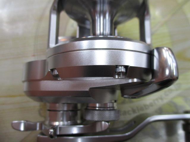 【取引先決定】17オシアジガー 1501HG シマノ（SHIMANO） 17 オシアジガー 1501HG (左ハンドル) OCEA JIGGER