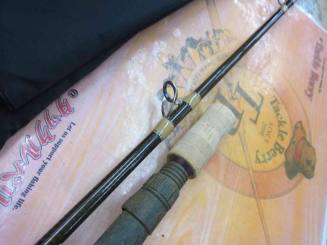 999.9フォーナイン 7'04"16lbクラス ホワイトウルフ