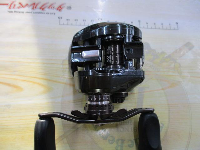 Daiwa STEEZ LIMITED SV 105XH ベイトリール ダイワ(Daiwa) スティーズ リミテッド SV 105XH 00614068｜アウトドア