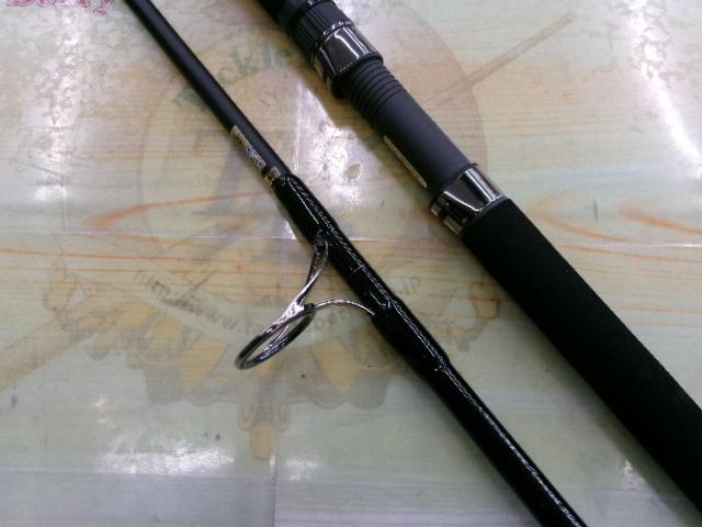 スパイクXPG SKX832S-HH