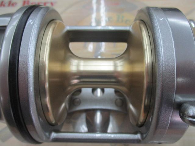 09スピードマスター石鯛 3000T