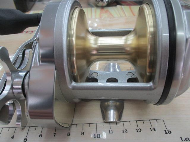 09スピードマスター石鯛 3000T