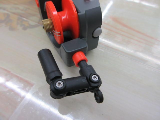 攻棚ワカサギNC電動リール ディープマットグレー