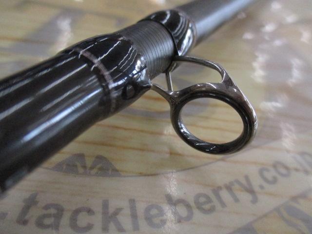 エクスセンスインフィニティ B806MR