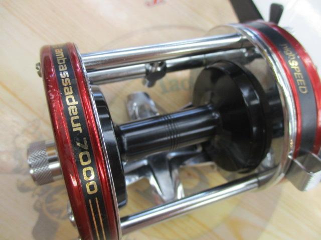 7000 レッド