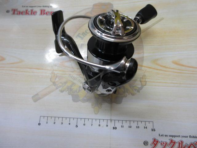 スピニングリール