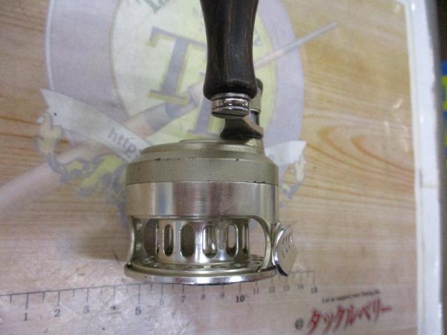 カセ筏師 THEチヌリミテッド 50W-G ゴールド