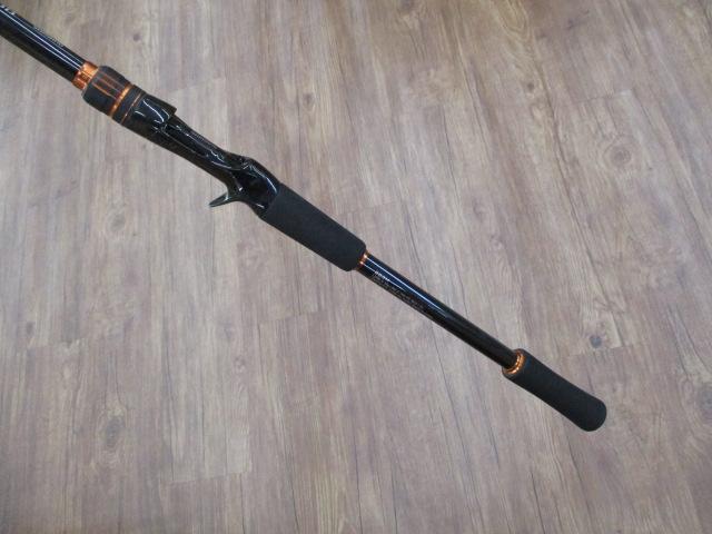 24ハードロッカーBB B83M