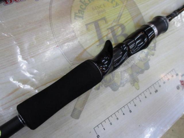 エクスセンス B804ML/RS