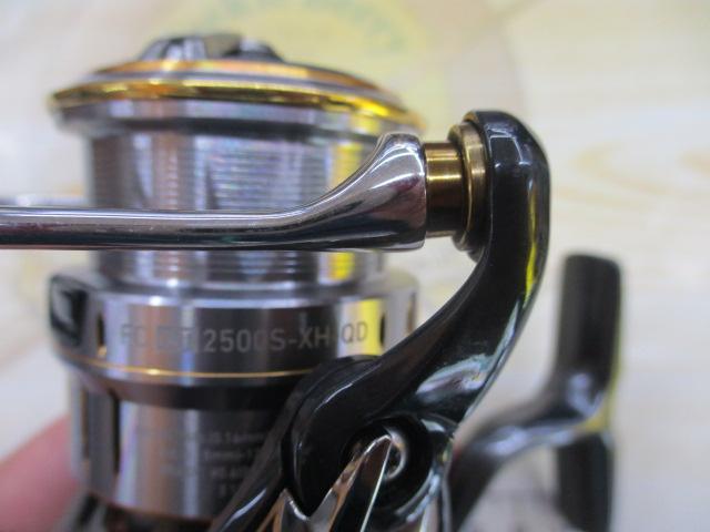 店舗 関東 美品 21 ルビアスエアリティ FC LT 2500S-XH-QD ダイワ