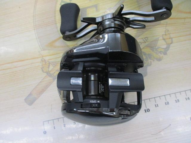 ぺこり　24スティーズSV TW 100H DAIWA（ダイワ） 24スティーズ SV TW 100HL : つり具の銭屋 - 通販