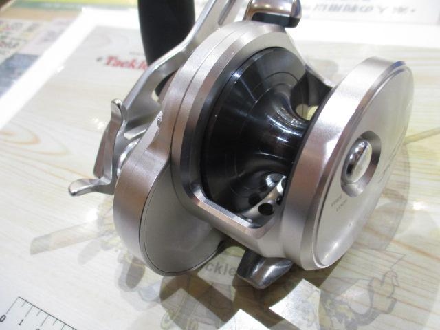 17オシアジガー 2000NRHG｜＠ベリーネット 日本最大新品中古釣具WEB