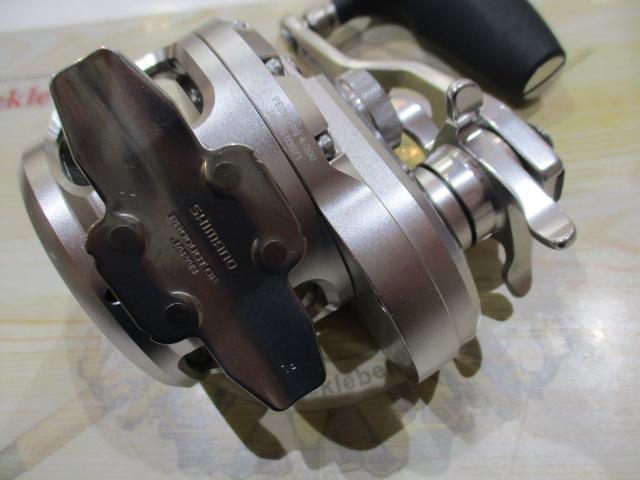 ヤスオ 17インチ XSPERD 中古2本 ① 17オシアジガー 2000NRHG｜＠ベリーネット 日本最大新品中古釣具WEB
