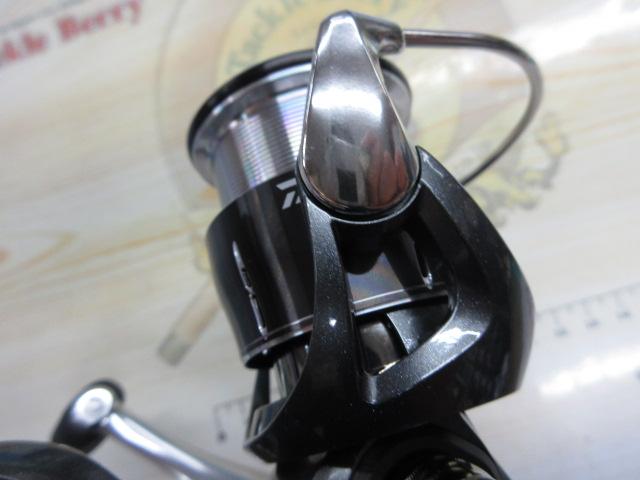 DAIWA LUVIAS LT 2500S-DH　新品【箱に汚れあり．素人保管】 24ルビアス LT2500S-DH｜＠ベリーネット 日本最大新品中古釣具WEBショップ