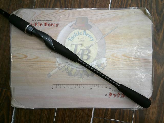 エーギー E-GEE EG83MI