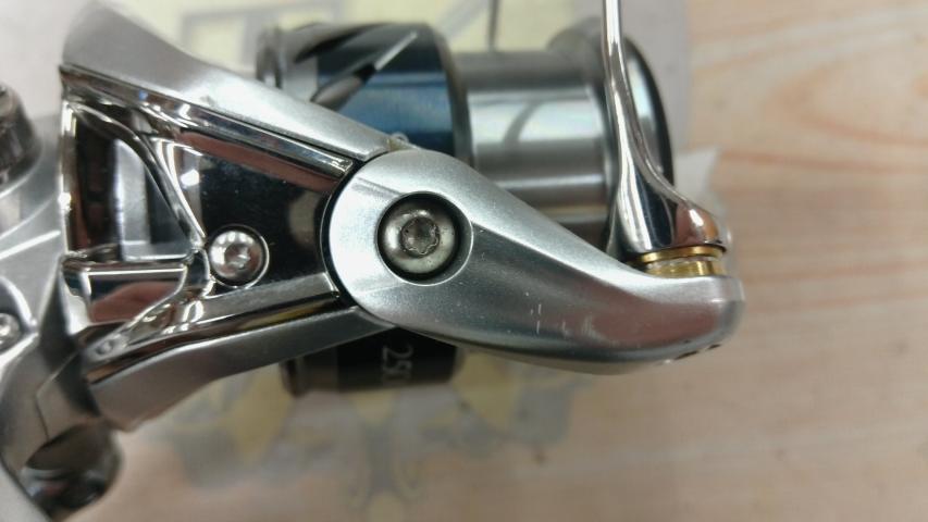 15ストラディック 2500S｜＠ベリーネット 日本最大新品中古釣具WEBショップ