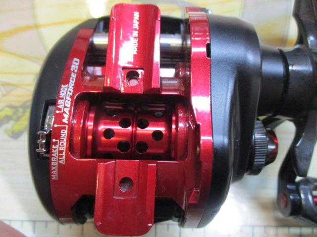 ダイワ T3 AIR 8.6R-TW 右巻き ベイトリール 箱付 ダイワ T3 AIR 8.6R-TW スプール重量 Fインプレ ｜ blog@lurestyle