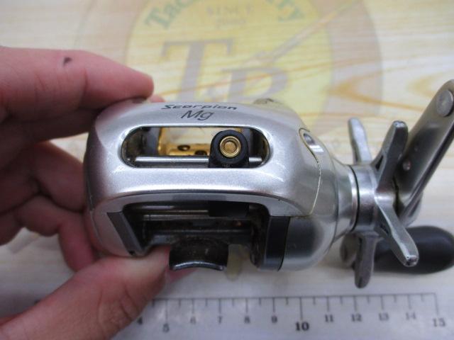 04スコーピオンMg 1001