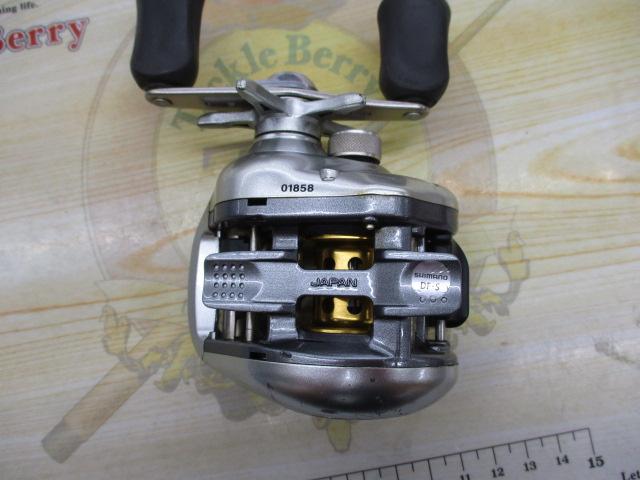 04スコーピオンMg 1001