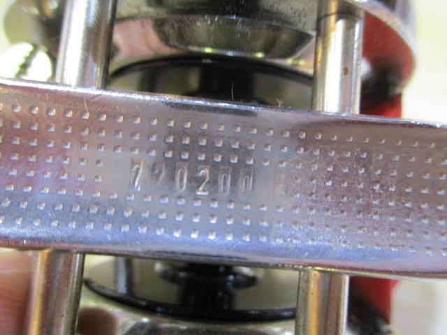 アンバサダー5600C赤ベロ