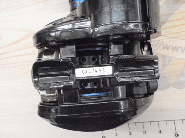 レボ Deez6