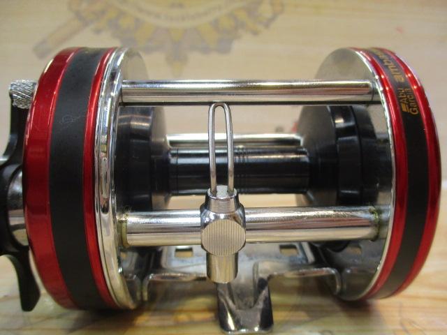 7000 レッド
