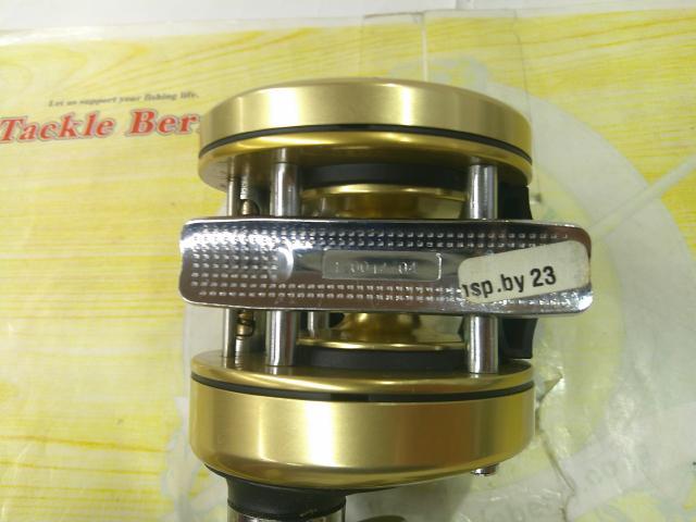5600D5 ゴールド