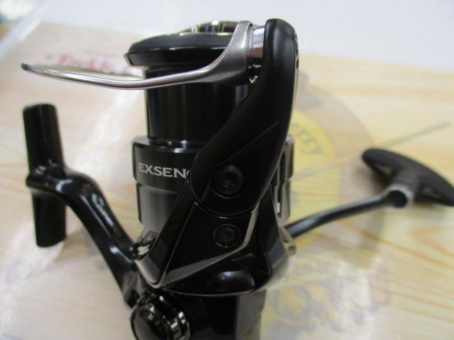 24エクスセンスBB 3000MHG