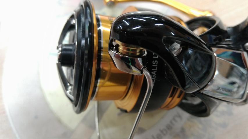 23レガリス LT3000-CXH｜＠ベリーネット 日本最大新品中古釣具WEBショップ