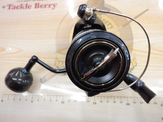 シマノ 20ストラディック SW 4000XG 未使用保管品 シマノ 20ストラディック SW 4000XG 未使用保管品 【公式通販】 リール