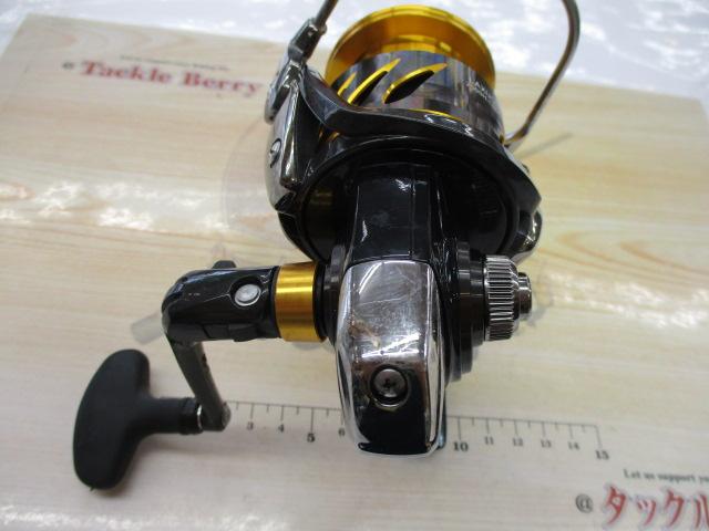 19ラグザス 2500H-LBD