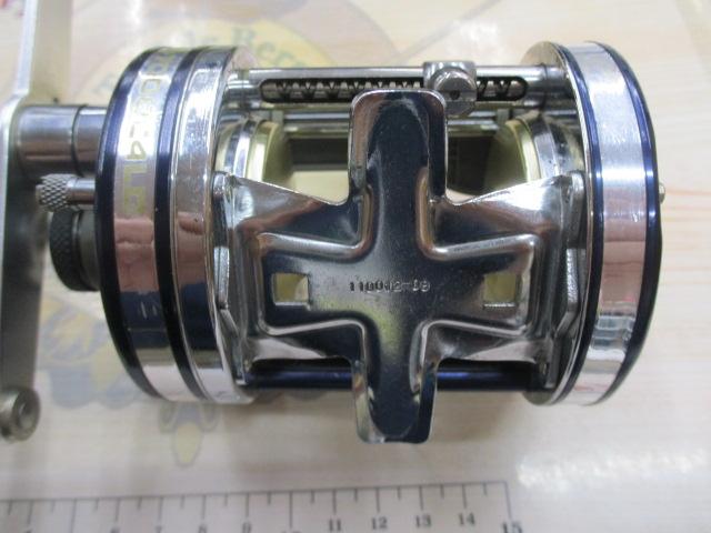 7000C4LD ブルー