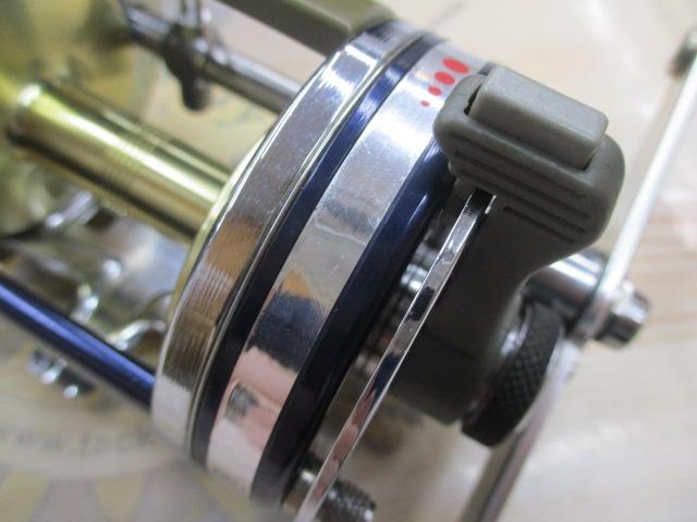 7000C4LD ブルー