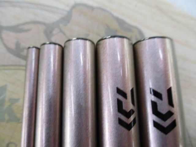 ヘラ V 21
