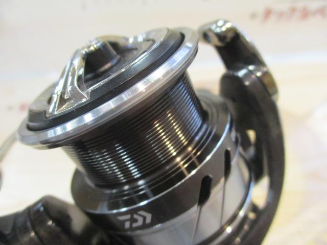 18カルディア LT3000-CXH｜＠ベリーネット 日本最大新品中古釣具WEB