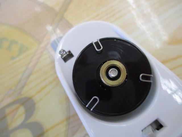 ワカサギ電動リール YH-202