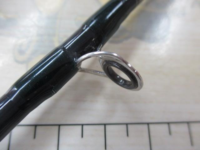 ロッホモアプログレッシブ F833LL