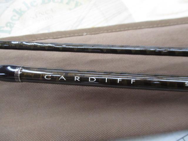 カーディフ 76L