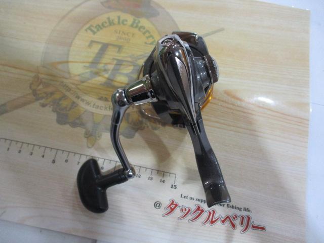 17ワールドスピンCF 3000