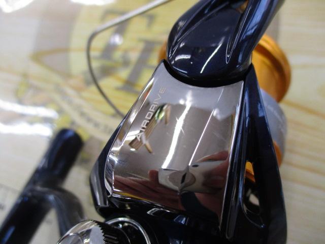 24レブロス LT2500S-XH