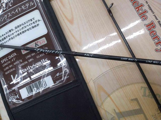 トラウティア 43L/C｜＠ベリーネット 日本最大新品中古釣具WEBショップ