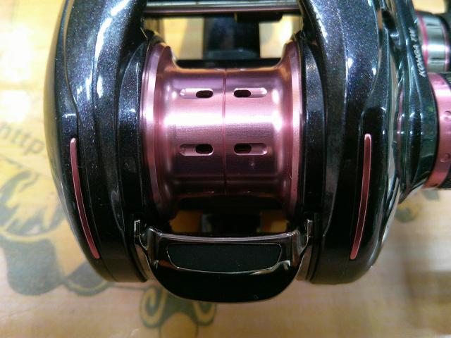 紅牙 TW 7.3R