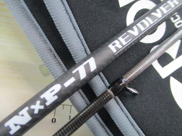 NxP-77 リボルバー