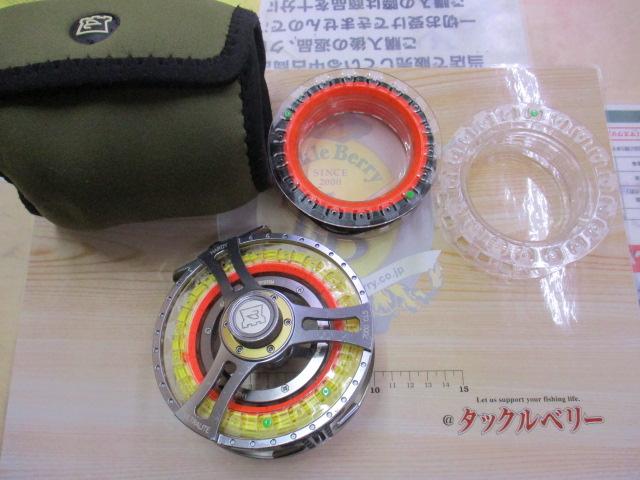ウルトラライト 7000CLS