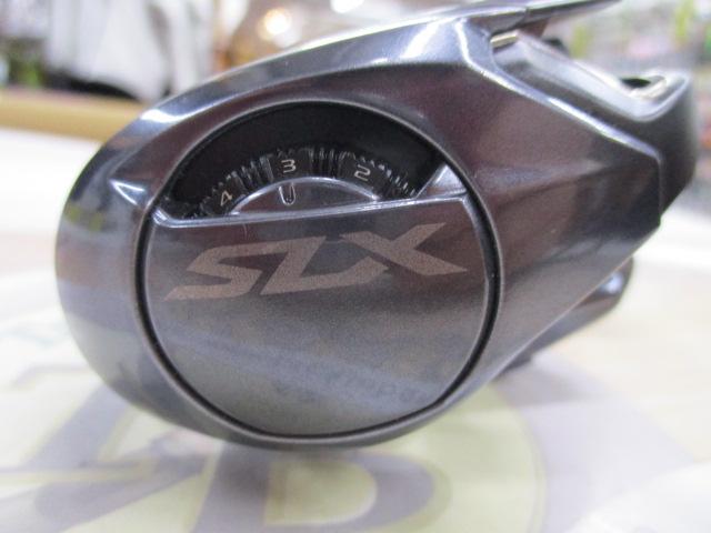 24SLX 71XG