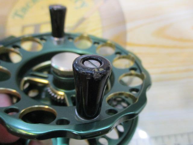 黒鯛師 THEヘチセレクション 88W-DG ダークグリーン