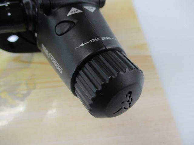 EOS10000