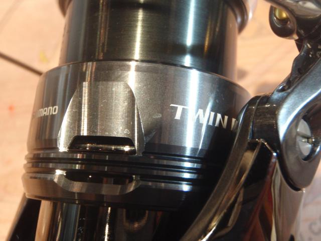 24ツインパワー 2500S｜＠ベリーネット 日本最大新品中古釣具WEBショップ