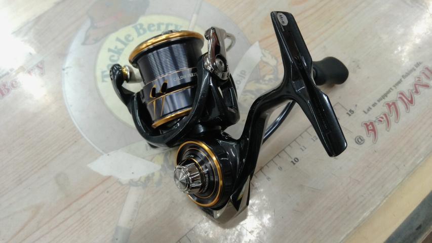 美品☆ダイワ　21カルディア　LT2500S 　PE0.6装着品 21カルディア LT2500S｜＠ベリーネット 日本最大新品中古釣具WEBショップ